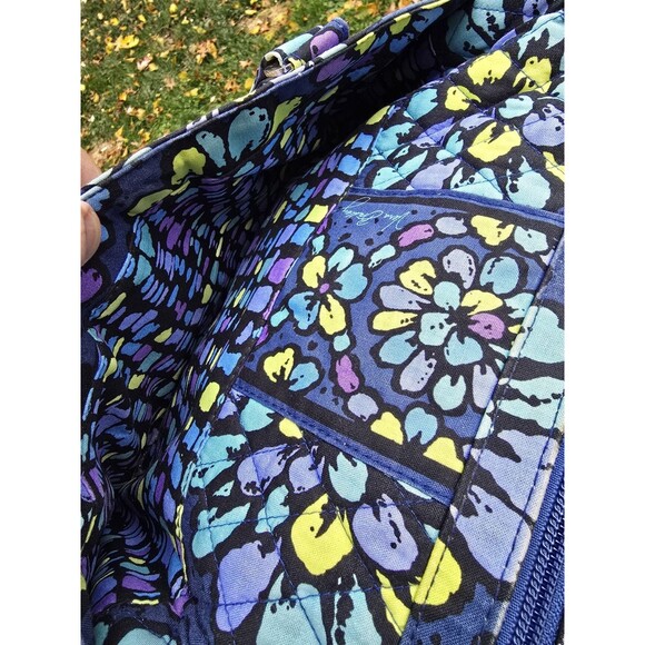 VERA BRADLEY Indigo Pop Blue Purple Green Floral Quilted Shoulder Bag - Picture 10 of 10